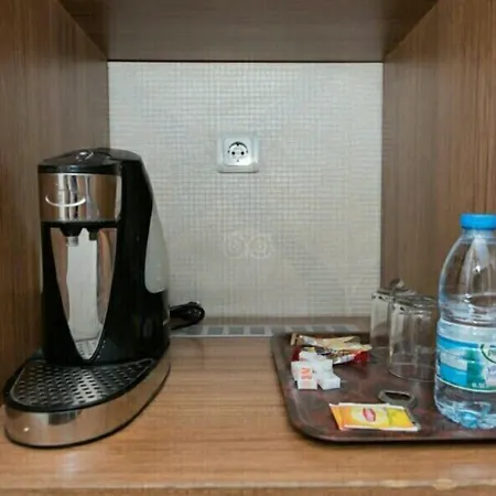 Baylan Отель Измир