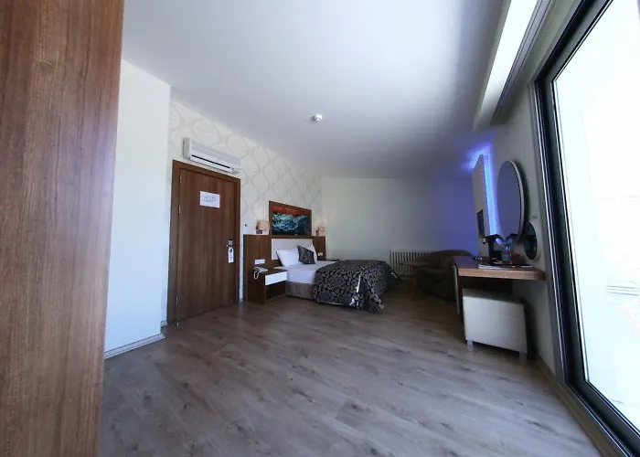 Hotel Baylan 3*